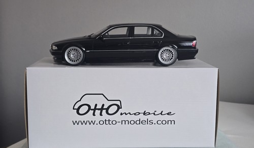 Bmw 740il e38 low - 1:18,